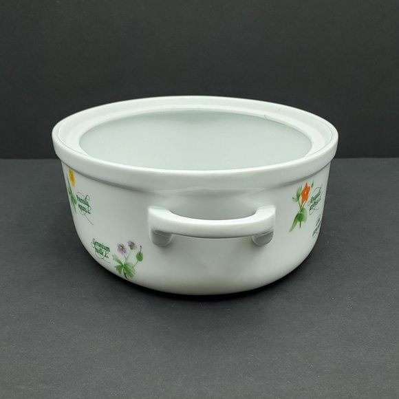 Anchor Hocking Floret Covered Oval Casserole Dish 1.5 Qt Baking Dish With Lid - Picture 2 of 10